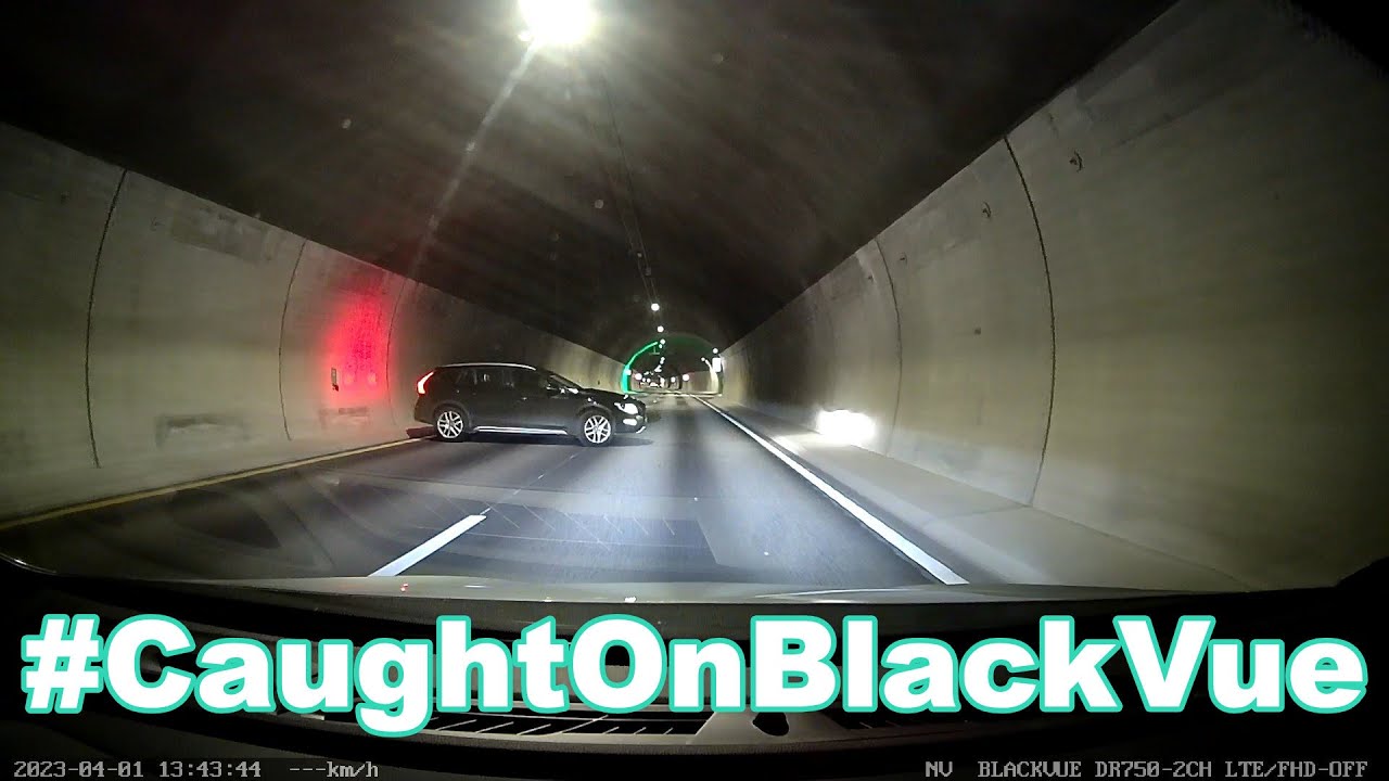 U-turn In A Tunnel With Speeding Cars! #CaughtOnBlackVue